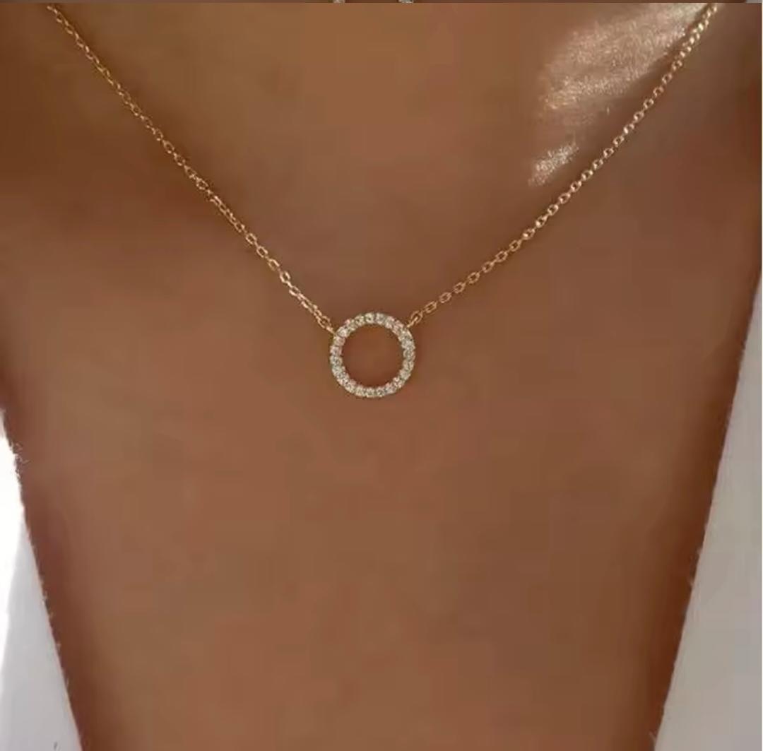 round necklace